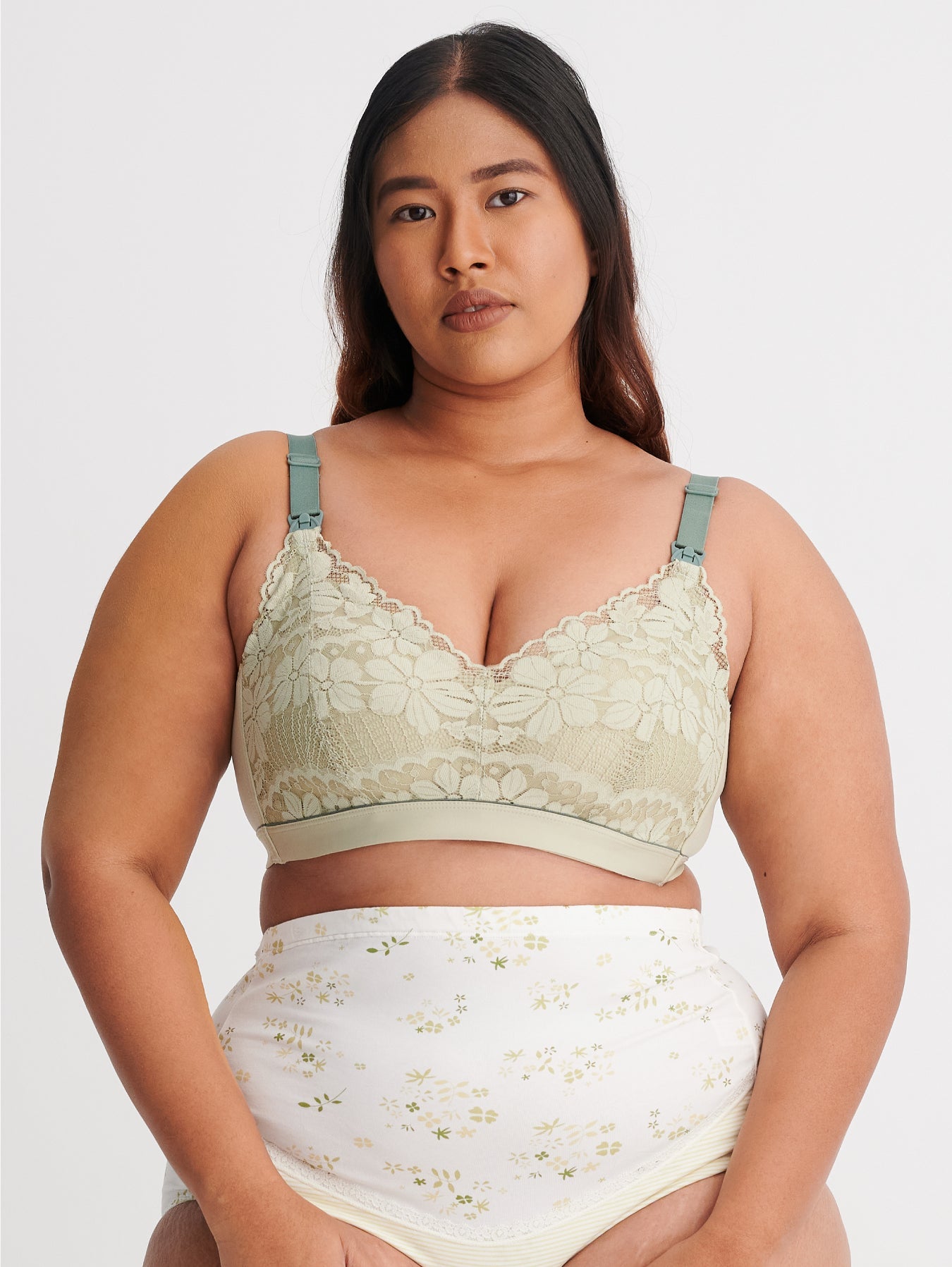 Bmama Super Soft Latex Lace Wireless Nursing Bra