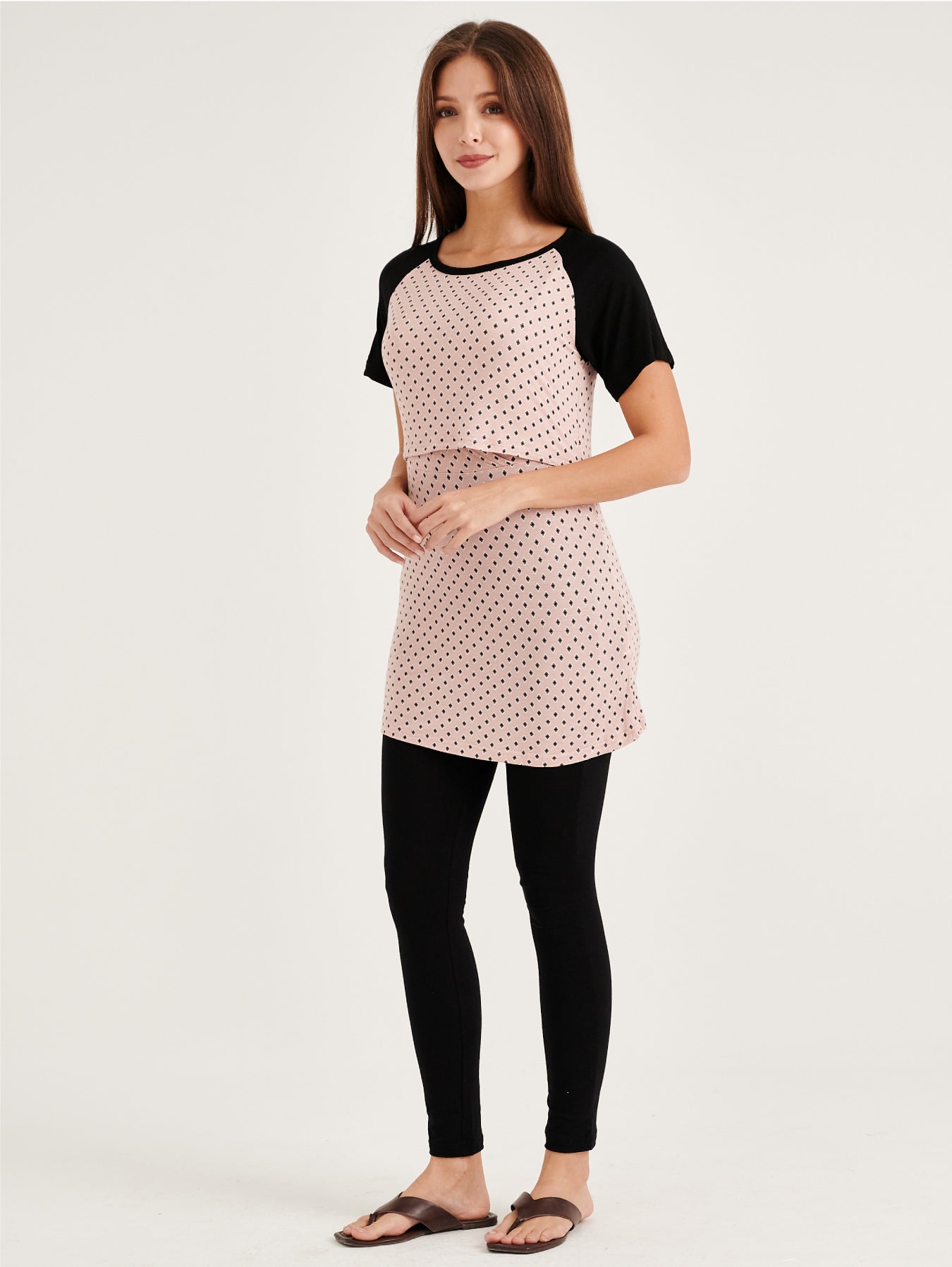 Short-Sleeved Lift Up Nursing Top