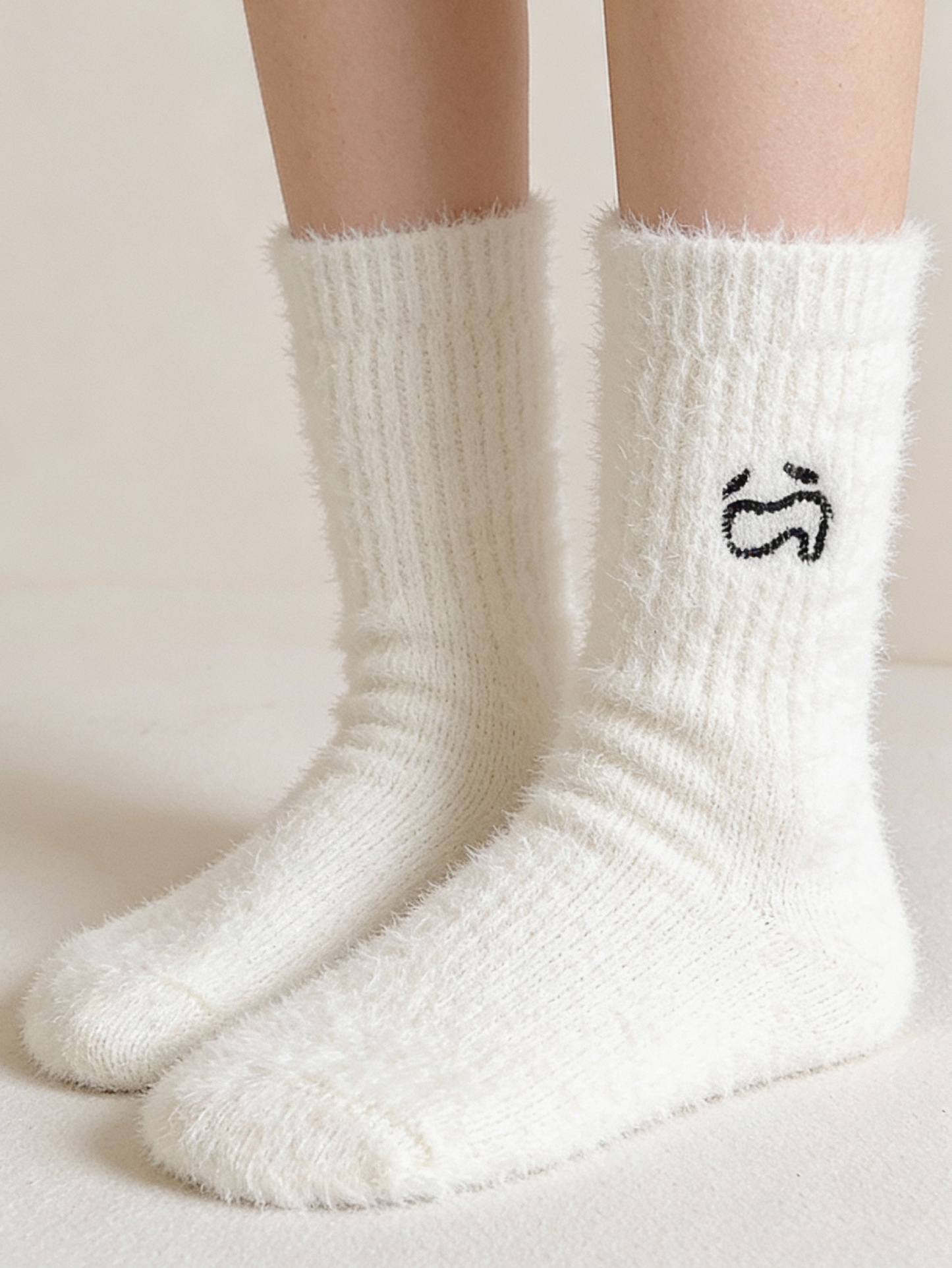 Maternity Confinement Warm Socks – Emoji Printed (1 pair)