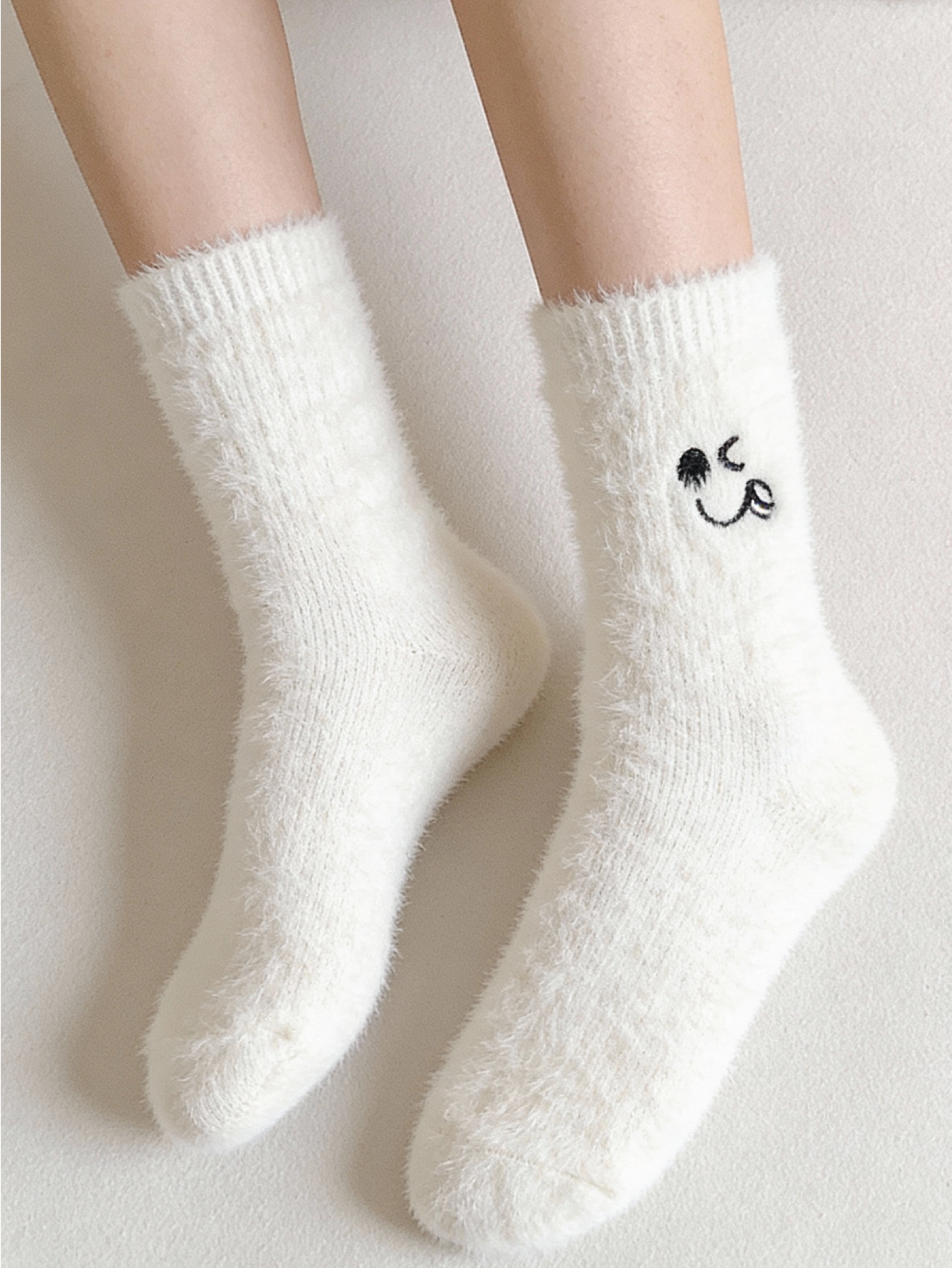 Maternity Confinement Warm Socks – Emoji Printed (1 pair)