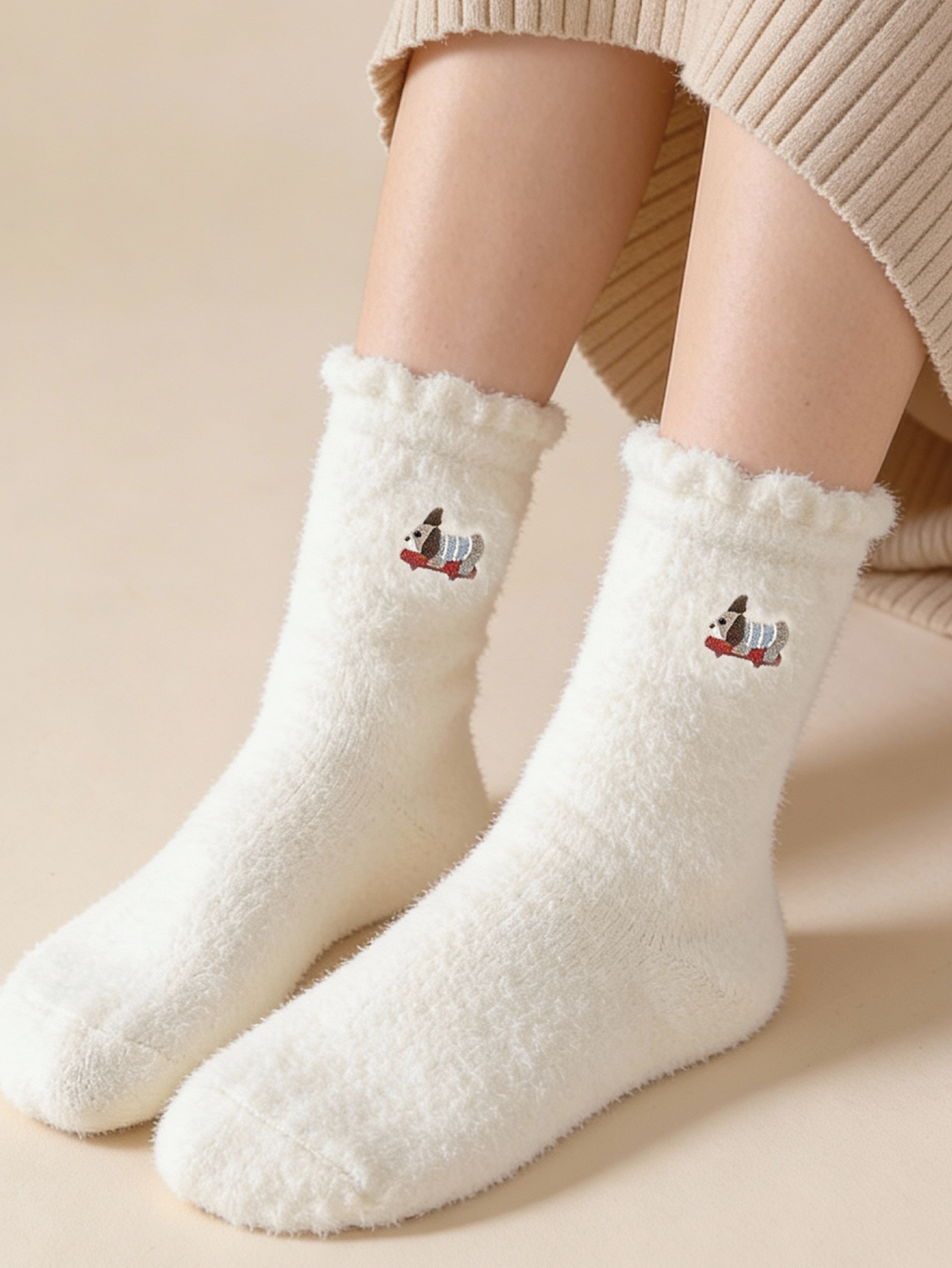 Maternity Confinement Warm Socks – Puppy Printed (1 pair)